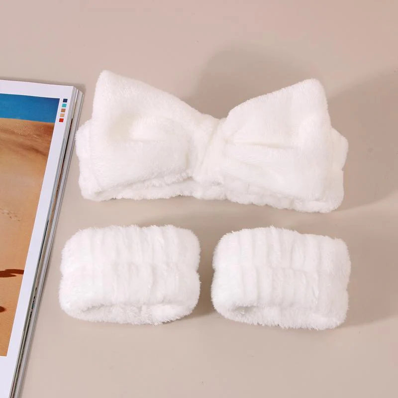 3 Pcs Spa Wristband & Headband, for Washing Face Skin Care,Soft Headdress for Washing Face &Makeup, Girl'S Make up & Spa Hair Band, Travel Summer Gifts,Daily Skincare Tools,Back to School